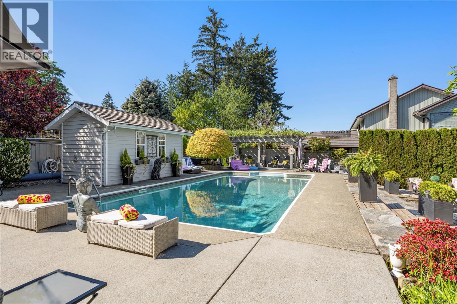 221 Blairgowrie Pl - 62