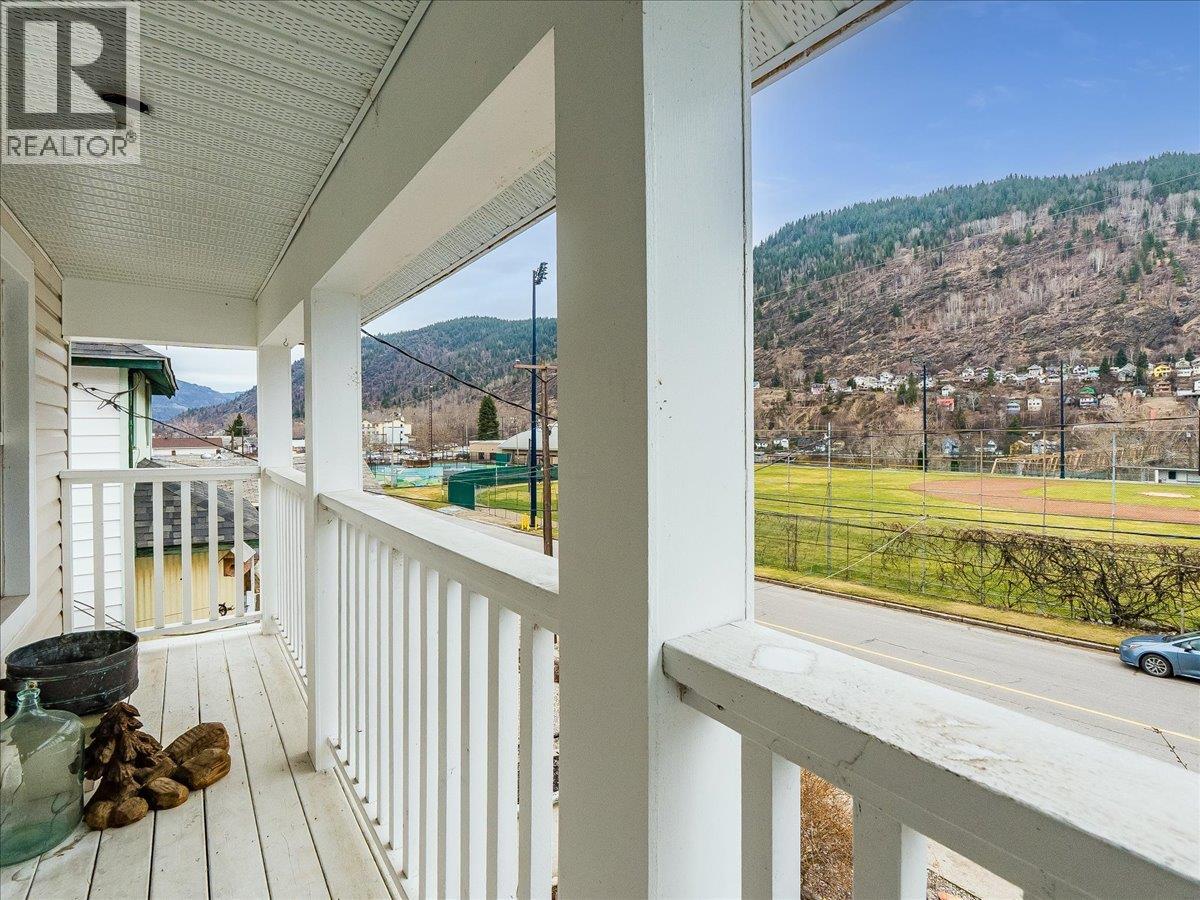 1767 Second Avenue - 48