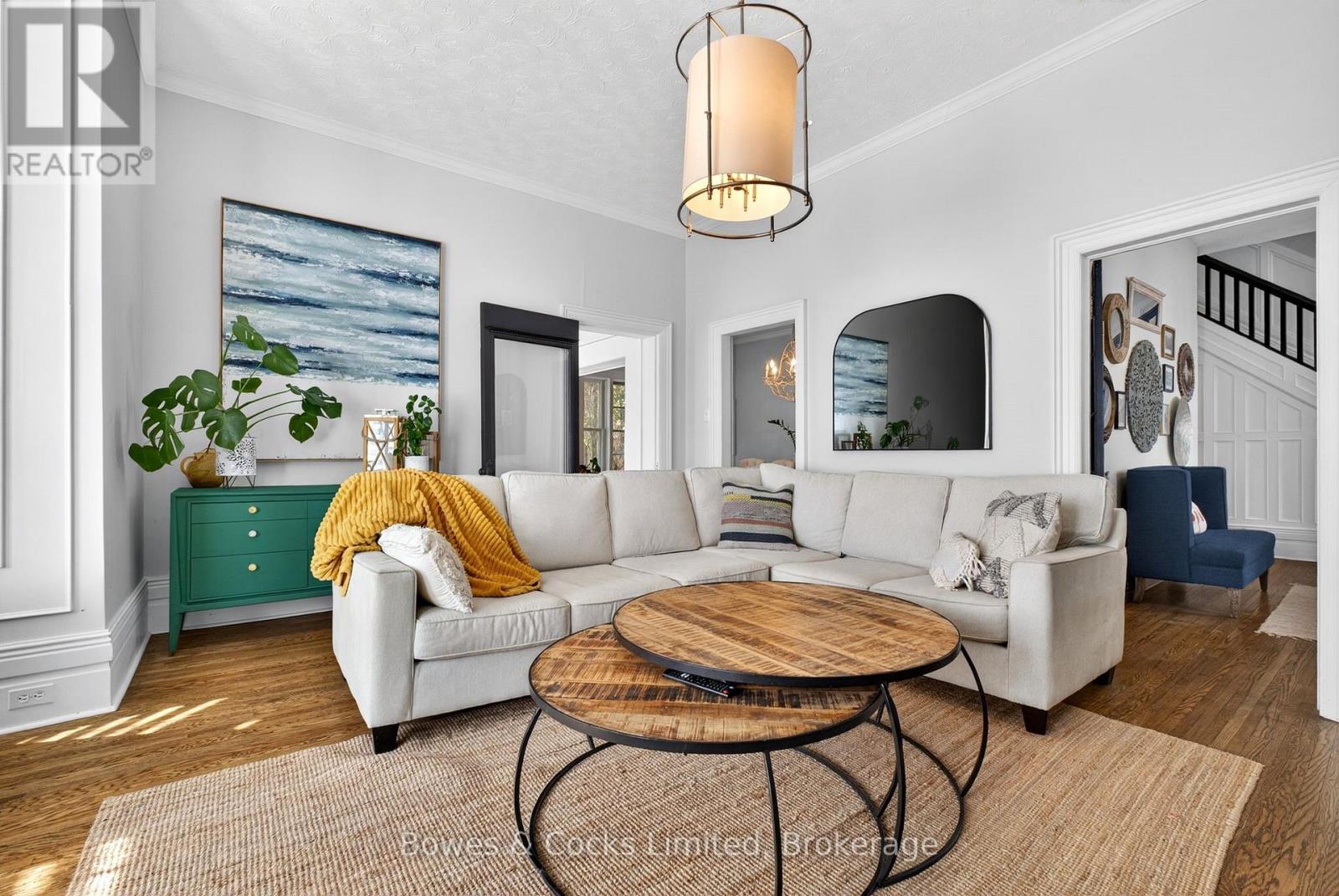 82 QUEEN STREET - 14