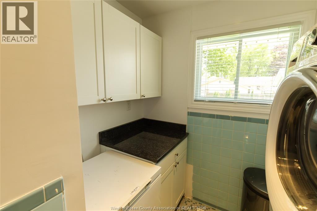 1649 ST. GABRIEL - 18