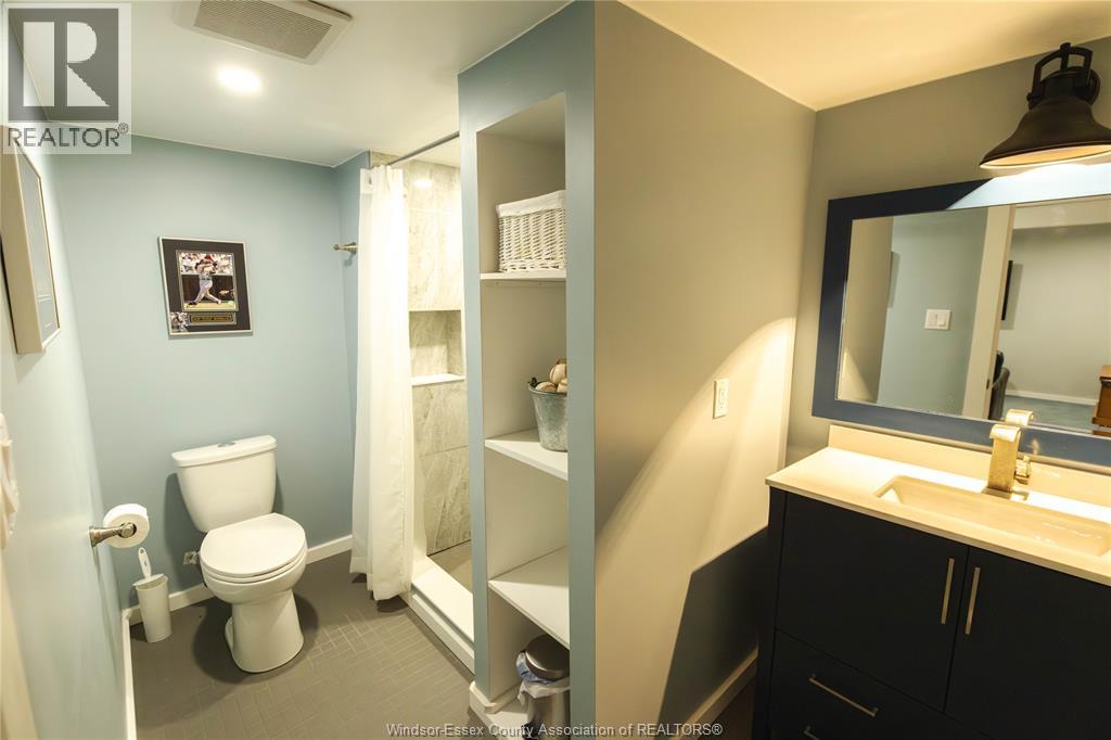 1649 ST. GABRIEL - 25