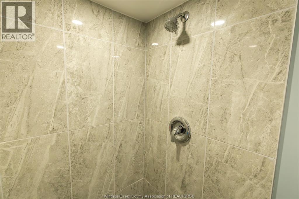 1649 ST. GABRIEL - 27