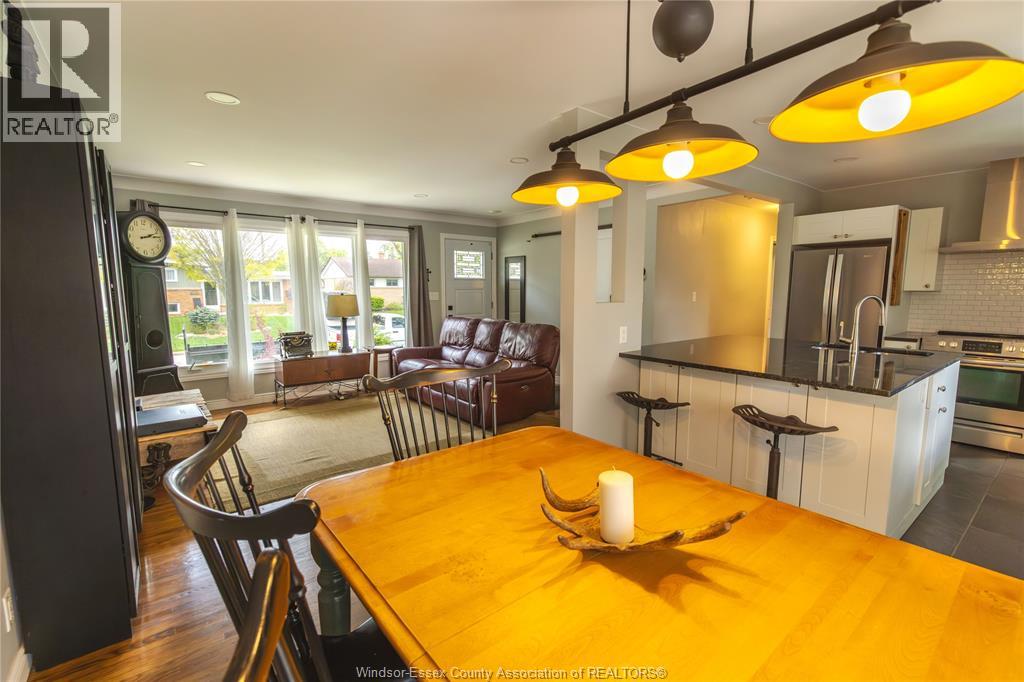 1649 ST. GABRIEL - 6