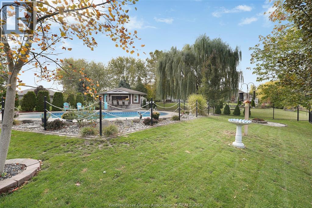 1 KINGSBRIDGE, Amherstburg, Ontario, N9V4A4 — Photo 25