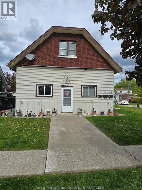 2296 CHANDLER Unit# 2, Windsor, Ontario, N8W4A4 — Photo 5