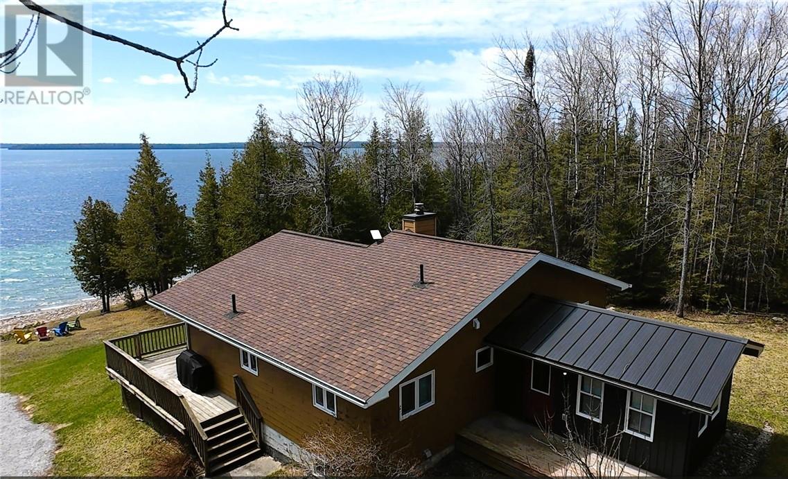 210 Kokomo Trail, Tehkummah, Manitoulin Island, Ontario, P0P2C0 — Photo 4