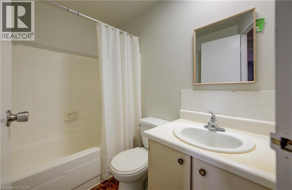 #32 160 JANSEN Avenue - 21