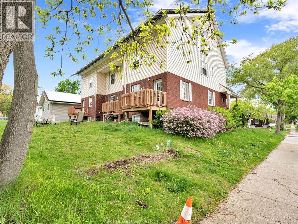 2929 Donnelly, Windsor, Ontario, N9C1L9 — Photo 18