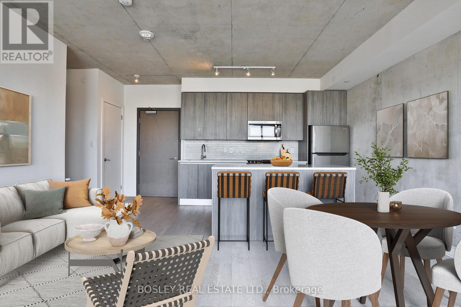 #PH 714 246 LOGAN AVENUE - 5