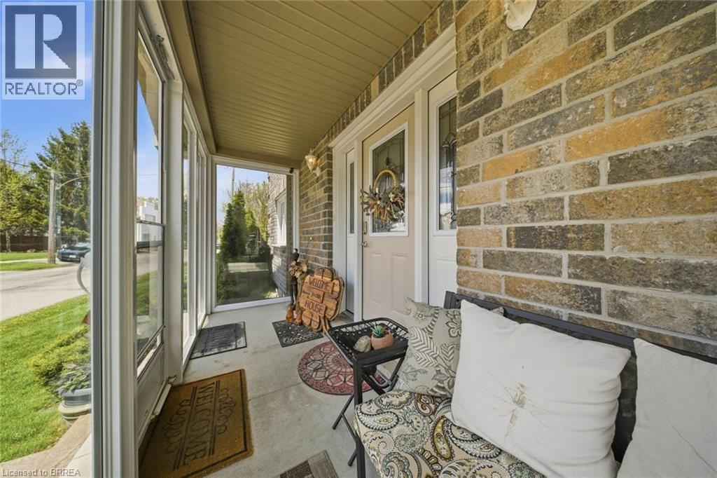 28 TALBOT Street, Scotland, Ontario, N0E1R0 — Photo 16