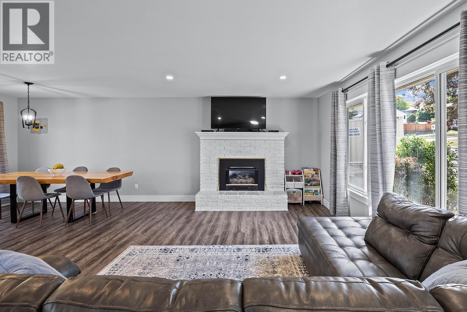 10694 Bonnie Drive, Lake Country