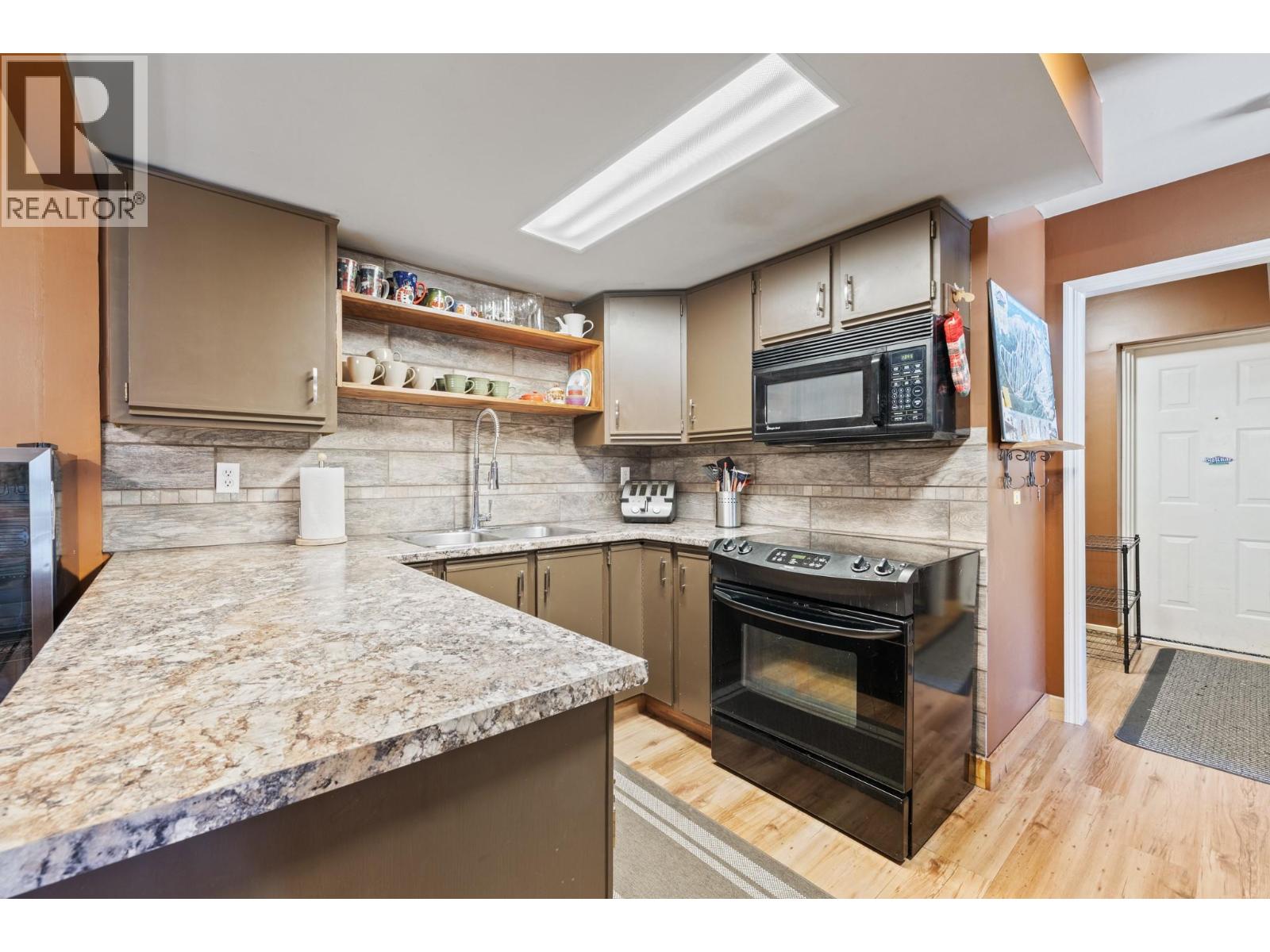 7375 Porcupine Road Unit# B3, Big White