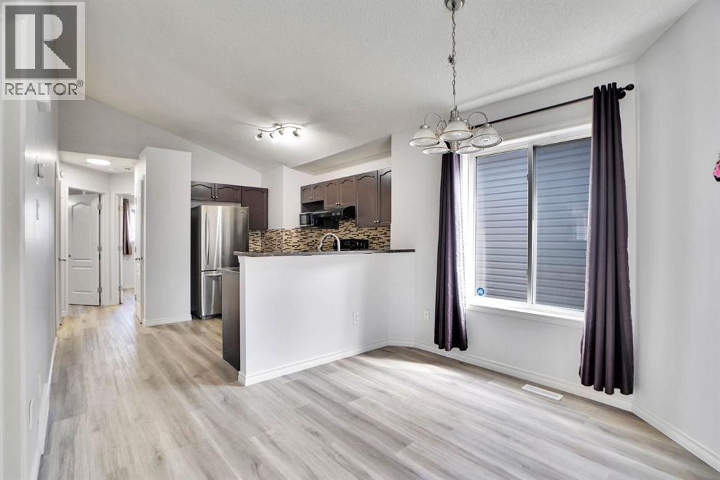 71 Saddlemont Road NE - 5