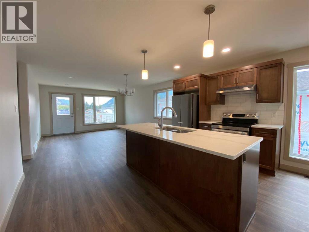 2131 128 Street - 10