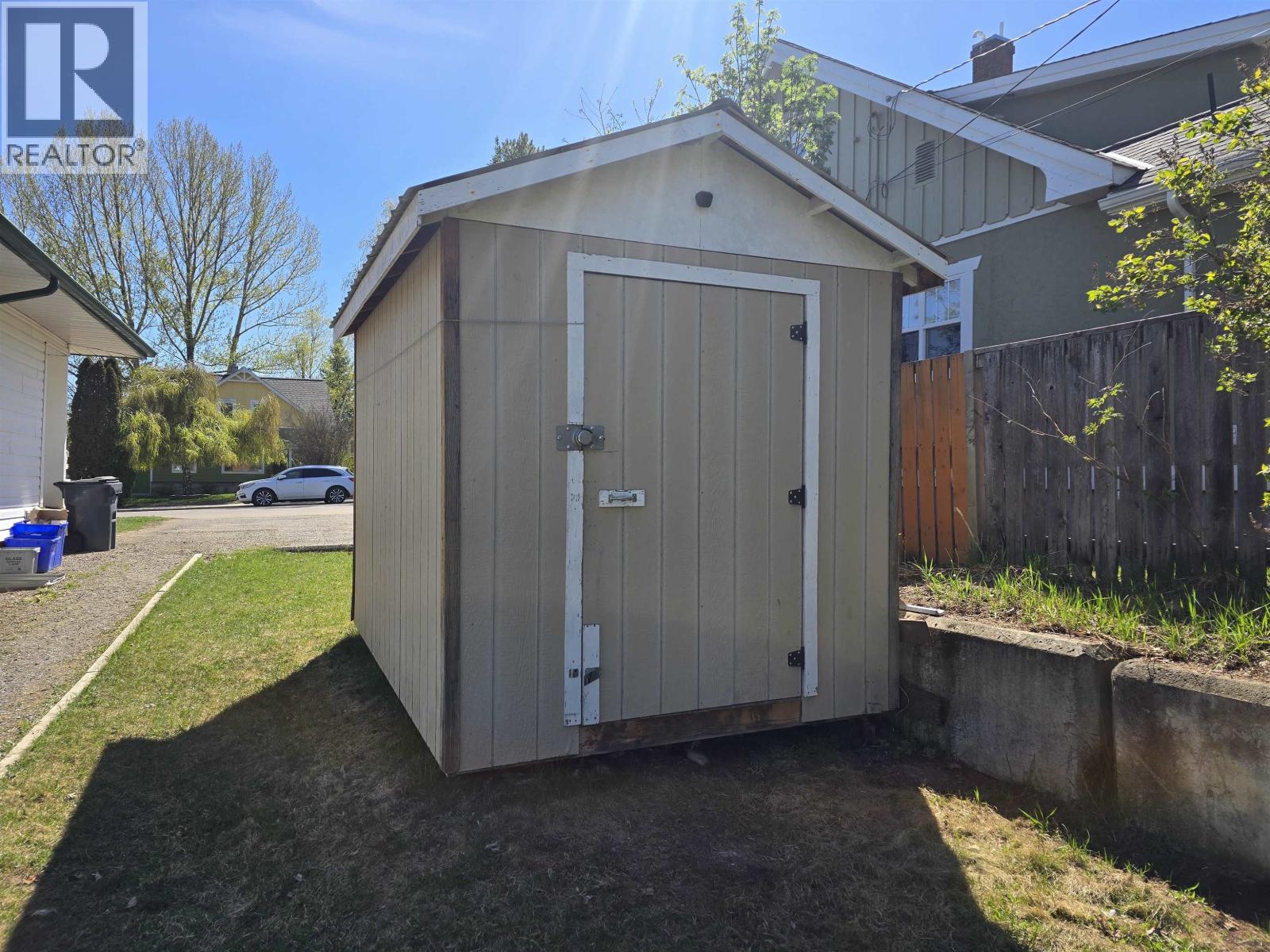 2020 ROSS CRESCENT - 30