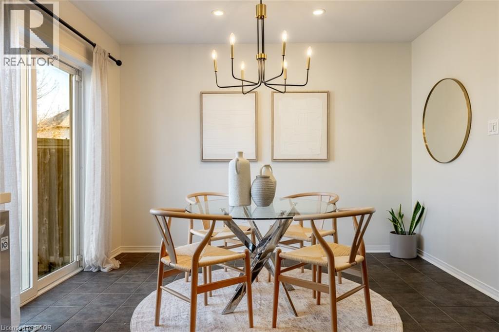 53 DILLS Crescent, Milton, Ontario, L9T5P2 — Photo 12
