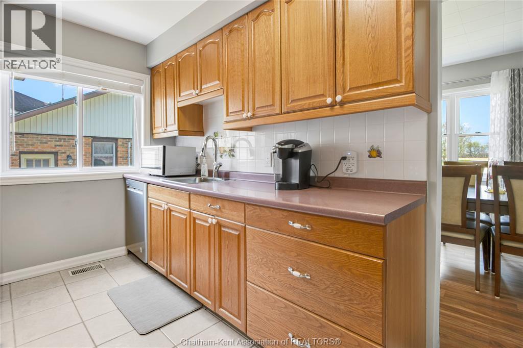 848 GRAND AVENUE East, Chatham, Ontario, N7M0P8 — Photo 11