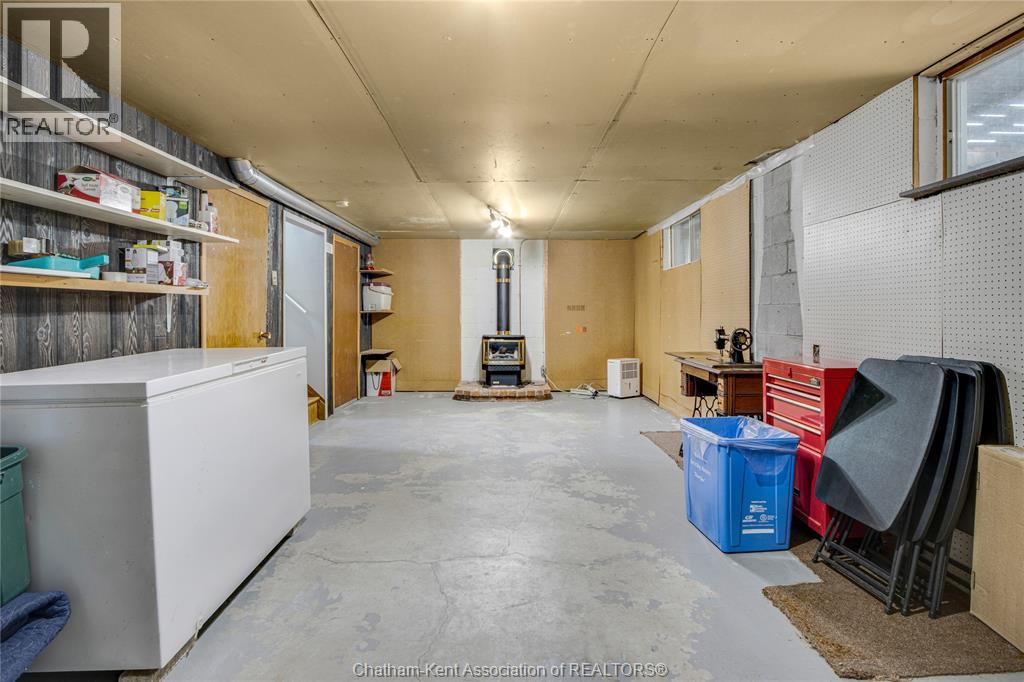 848 GRAND AVENUE East, Chatham, Ontario, N7M0P8 — Photo 2
