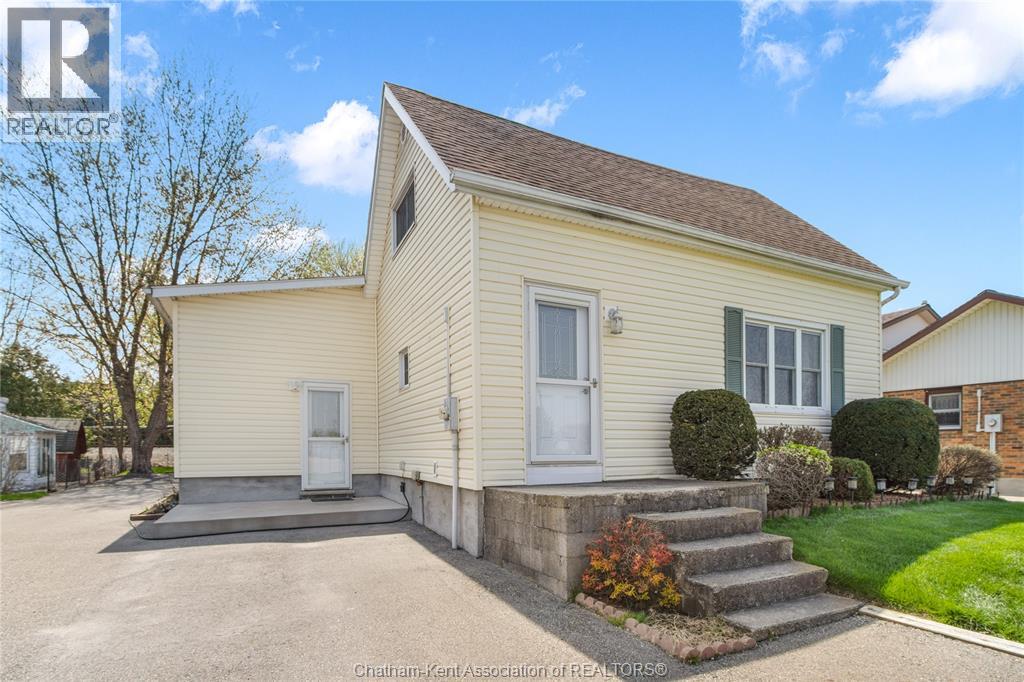 848 GRAND AVENUE East, Chatham, Ontario, N7M0P8 — Photo 6