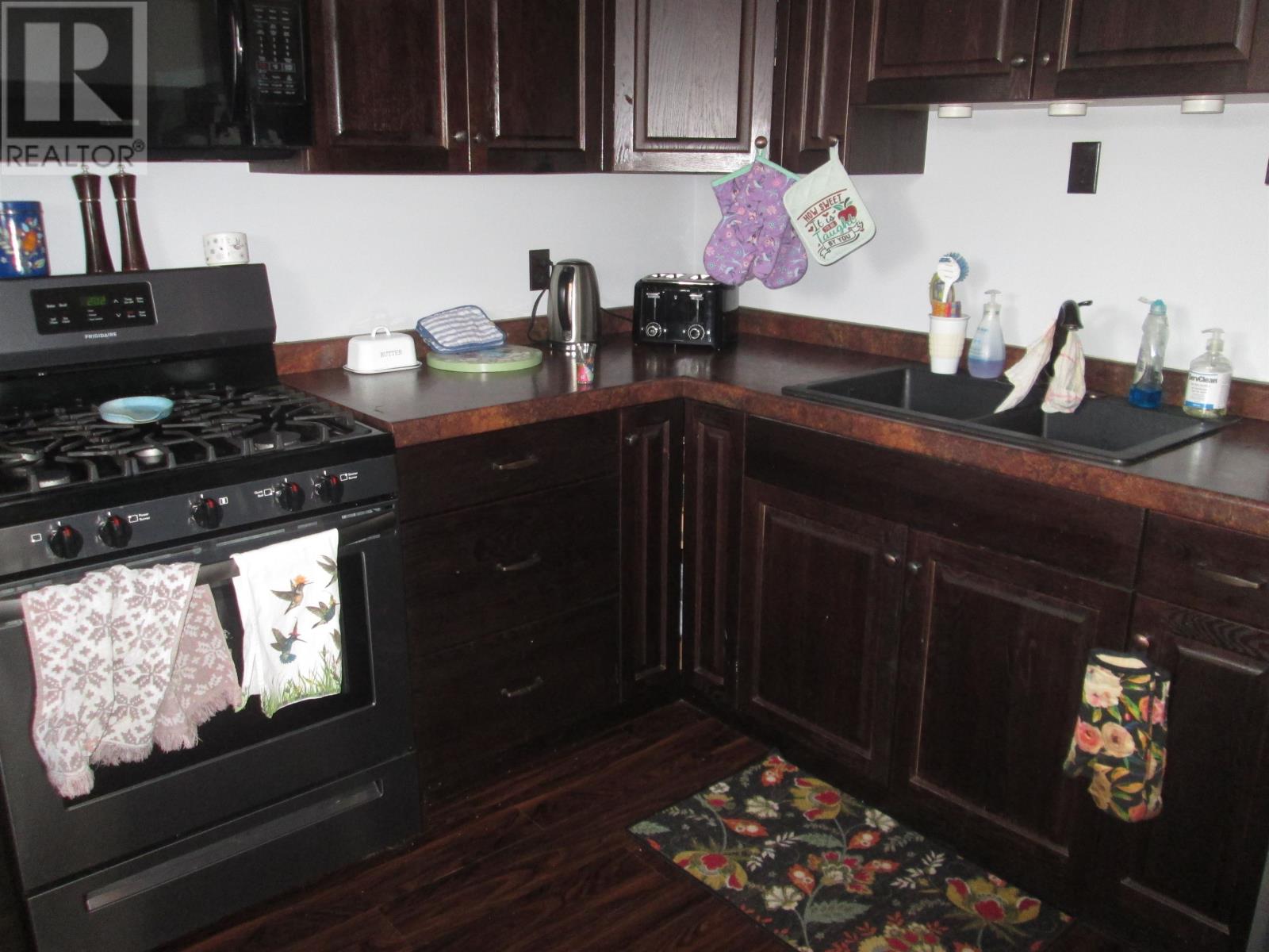 208 West Street - 14