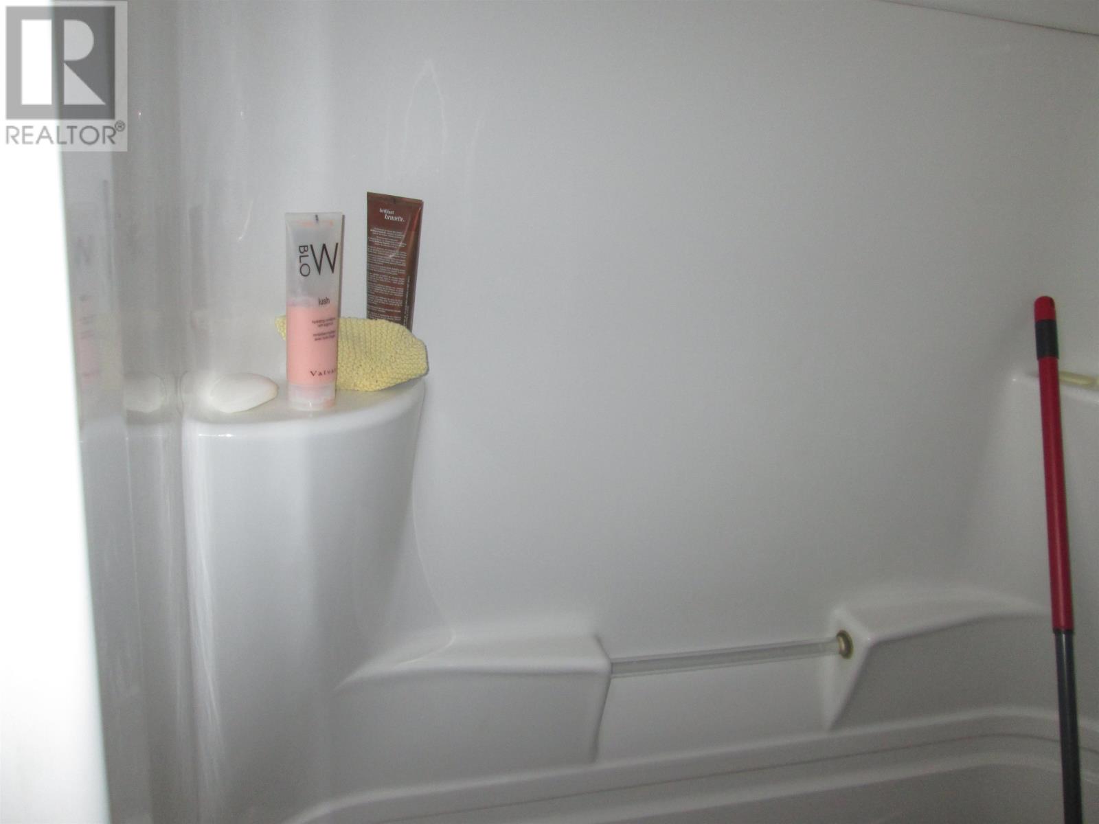 208 West Street - 24