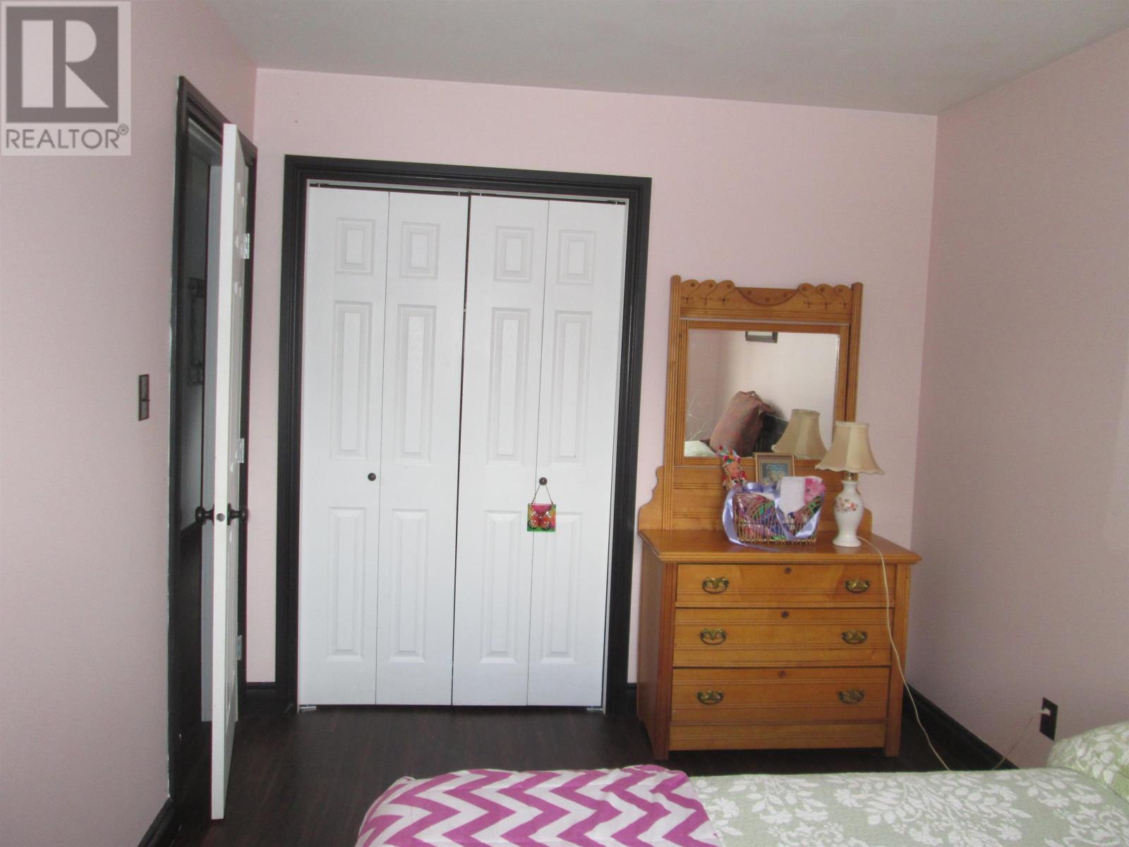 208 West Street - 26