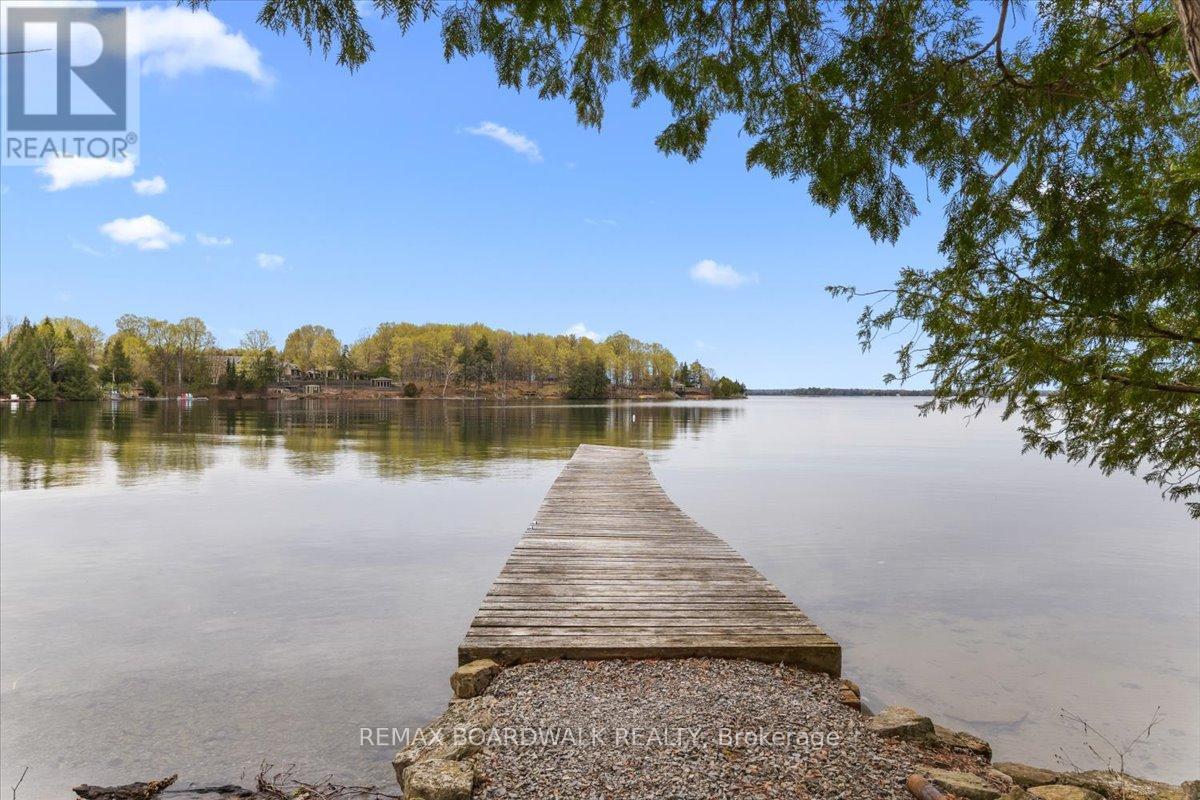 212 SHELDON ROAD - 42