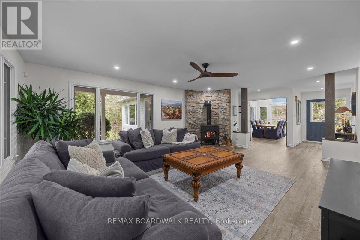 212 SHELDON ROAD - 9