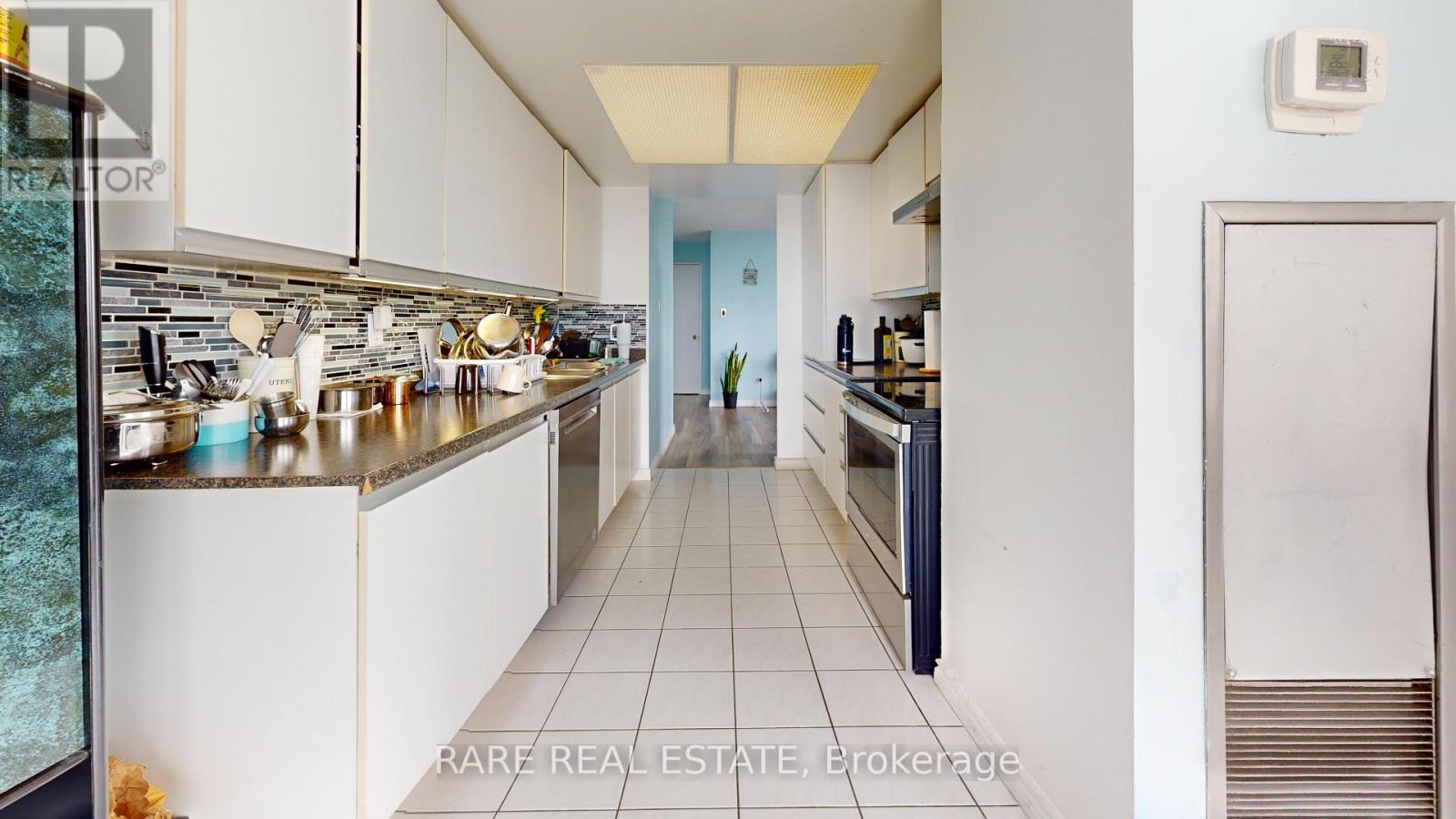 #1517 1 ROWNTREE ROAD - 5