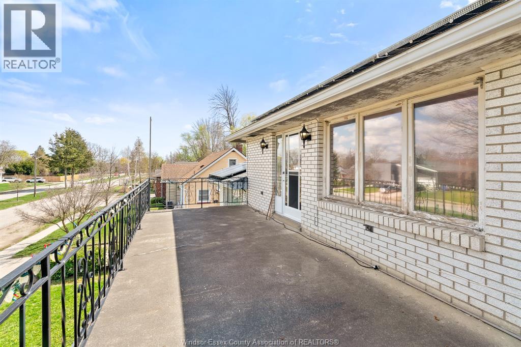 2563 ROSSINI BOULEVARD, Windsor, Ontario, N8W4R2 — Photo 35