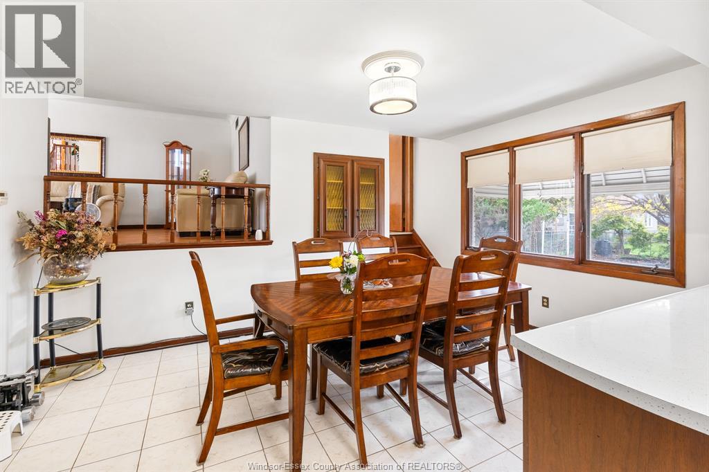 2563 ROSSINI BOULEVARD, Windsor, Ontario, N8W4R2 — Photo 3