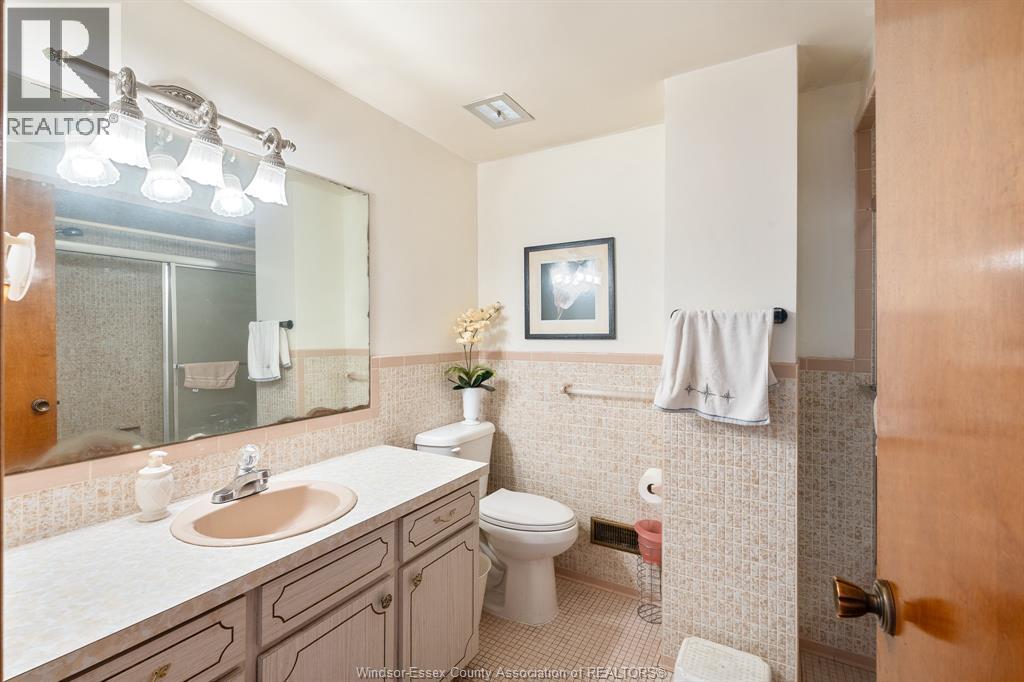2563 ROSSINI BOULEVARD, Windsor, Ontario, N8W4R2 — Photo 40