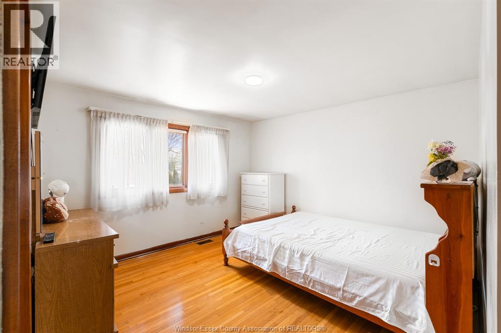 2563 ROSSINI BOULEVARD, Windsor, Ontario, N8W4R2 — Photo 5