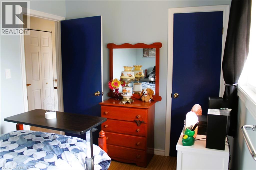 27 COLLINGDON Drive - 9