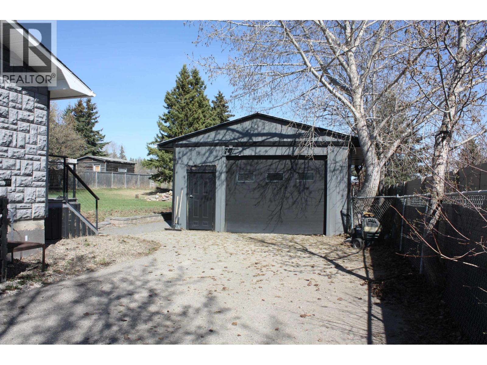 8824 PINE ROAD - 2