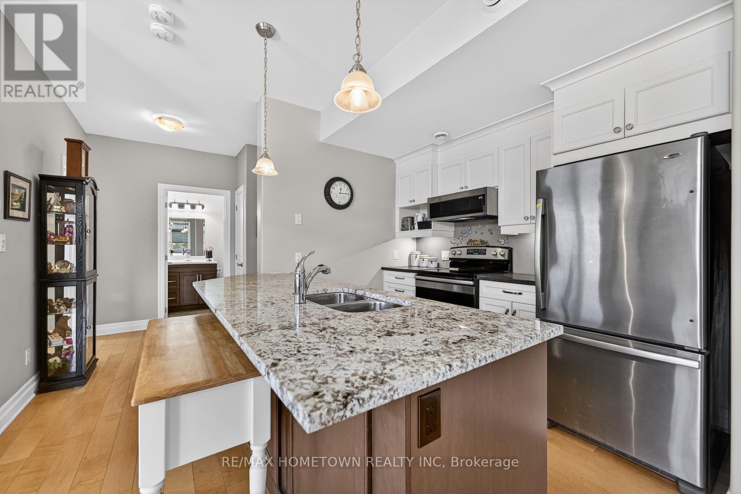 #101 1109 MILLWOOD AVENUE - 10