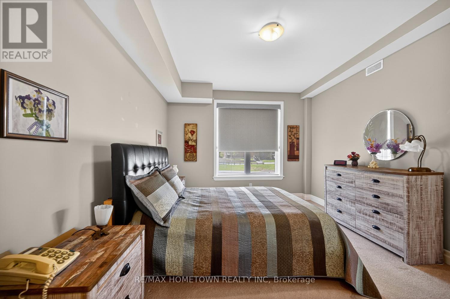 #101 1109 MILLWOOD AVENUE - 19