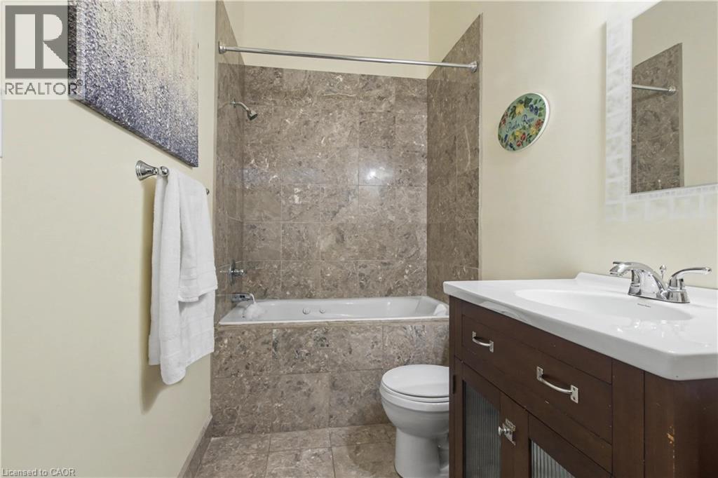 276 W KING Street W Unit# 213, Kitchener, Ontario, N2G1B6 — Photo 41