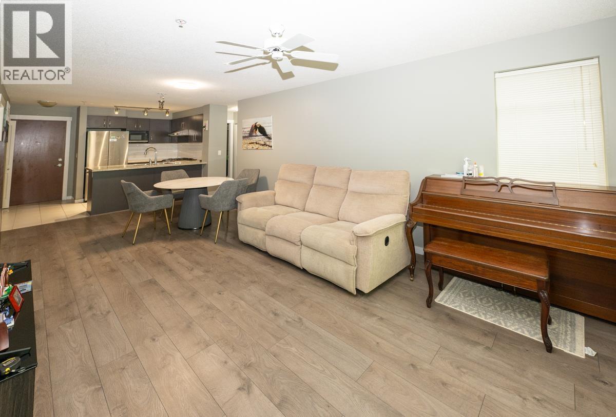 233 9288 ODLIN Road - photo 2
