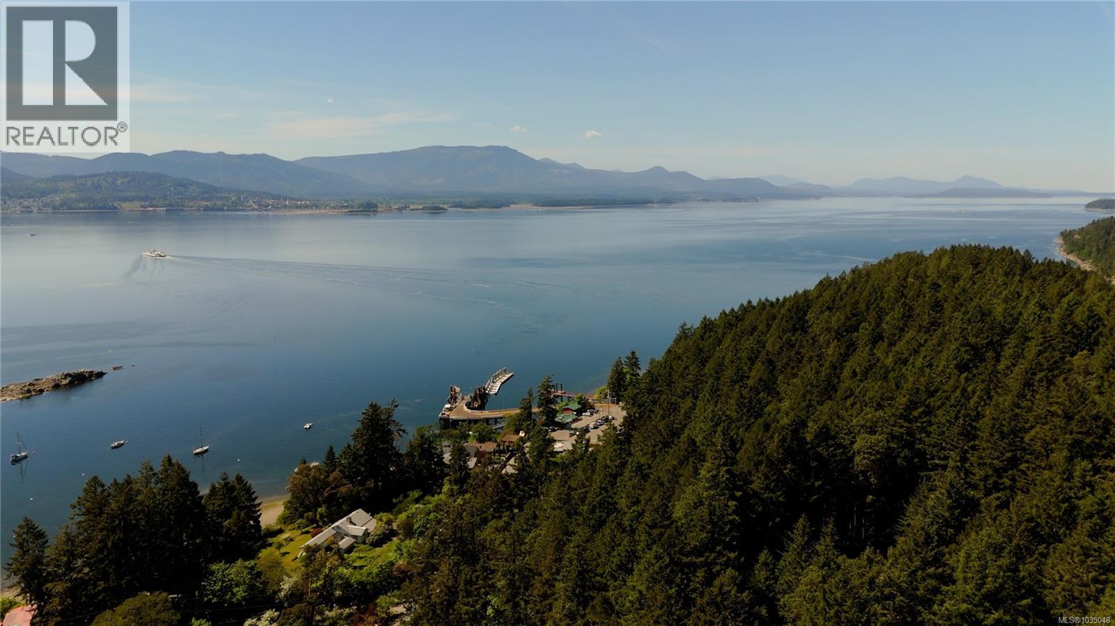 #11 770 Vesuvius Bay Rd - 30