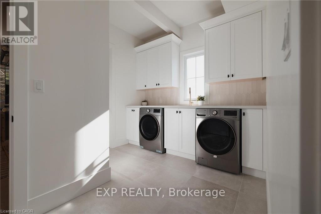 1060 WALTON AVENUE - 21