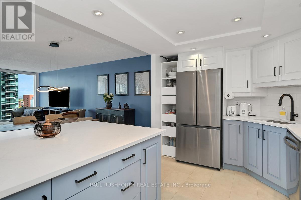 #903 160 GEORGE STREET - 9