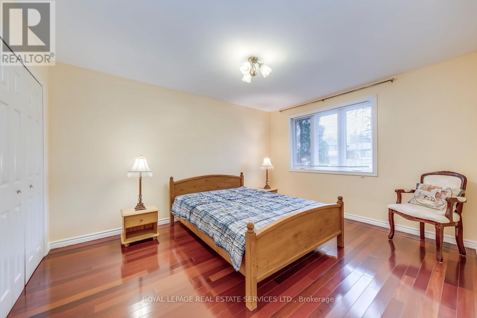 1607 EWALD ROAD - 14