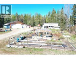 3865 Blue Ridge Road, Quesnel, BC V2J6T4 Photo 9