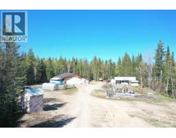 3865 Blue Ridge Road, Quesnel, BC V2J6T4 Photo 7