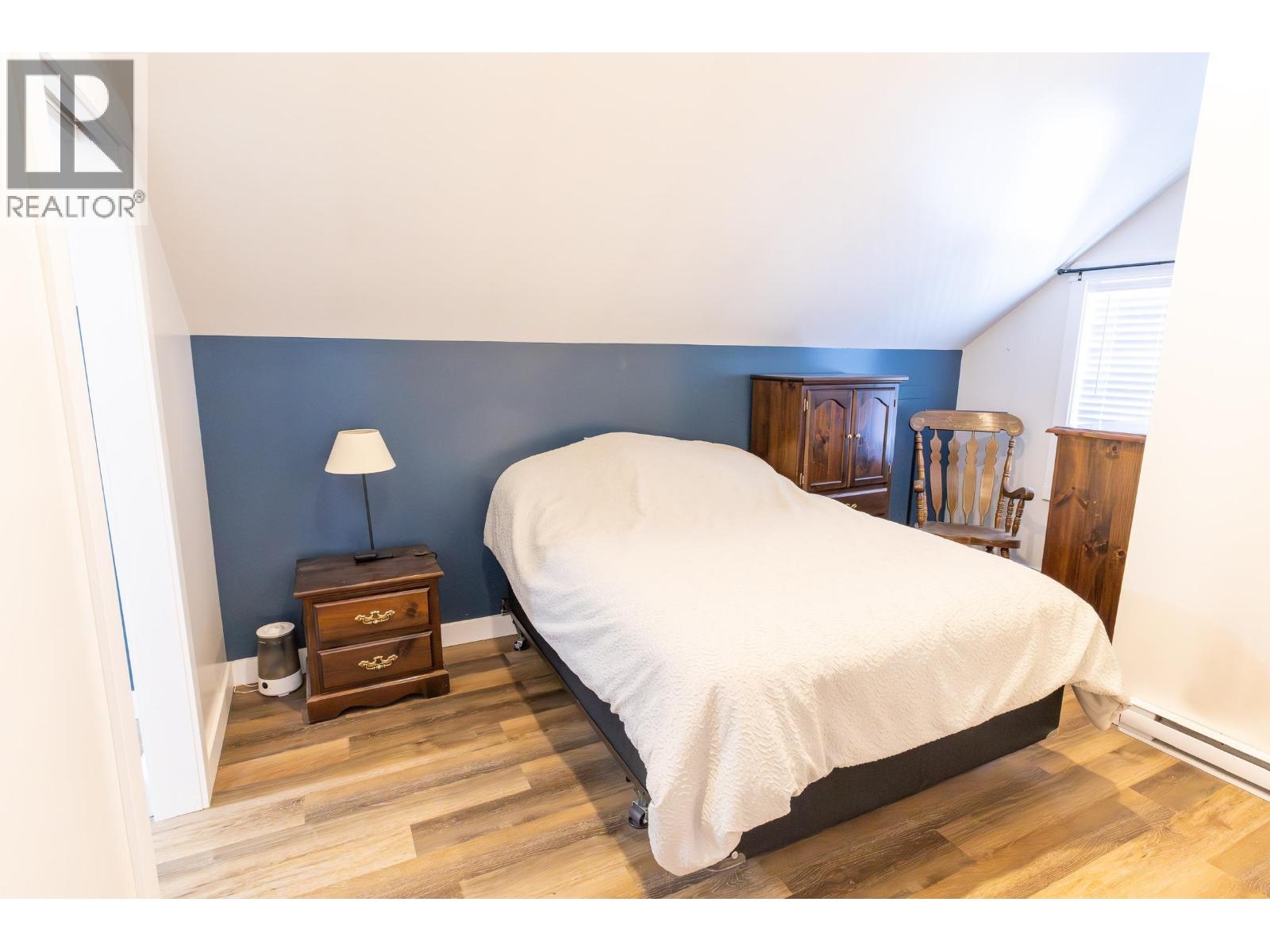13474 SUNNYSIDE DRIVE - 37