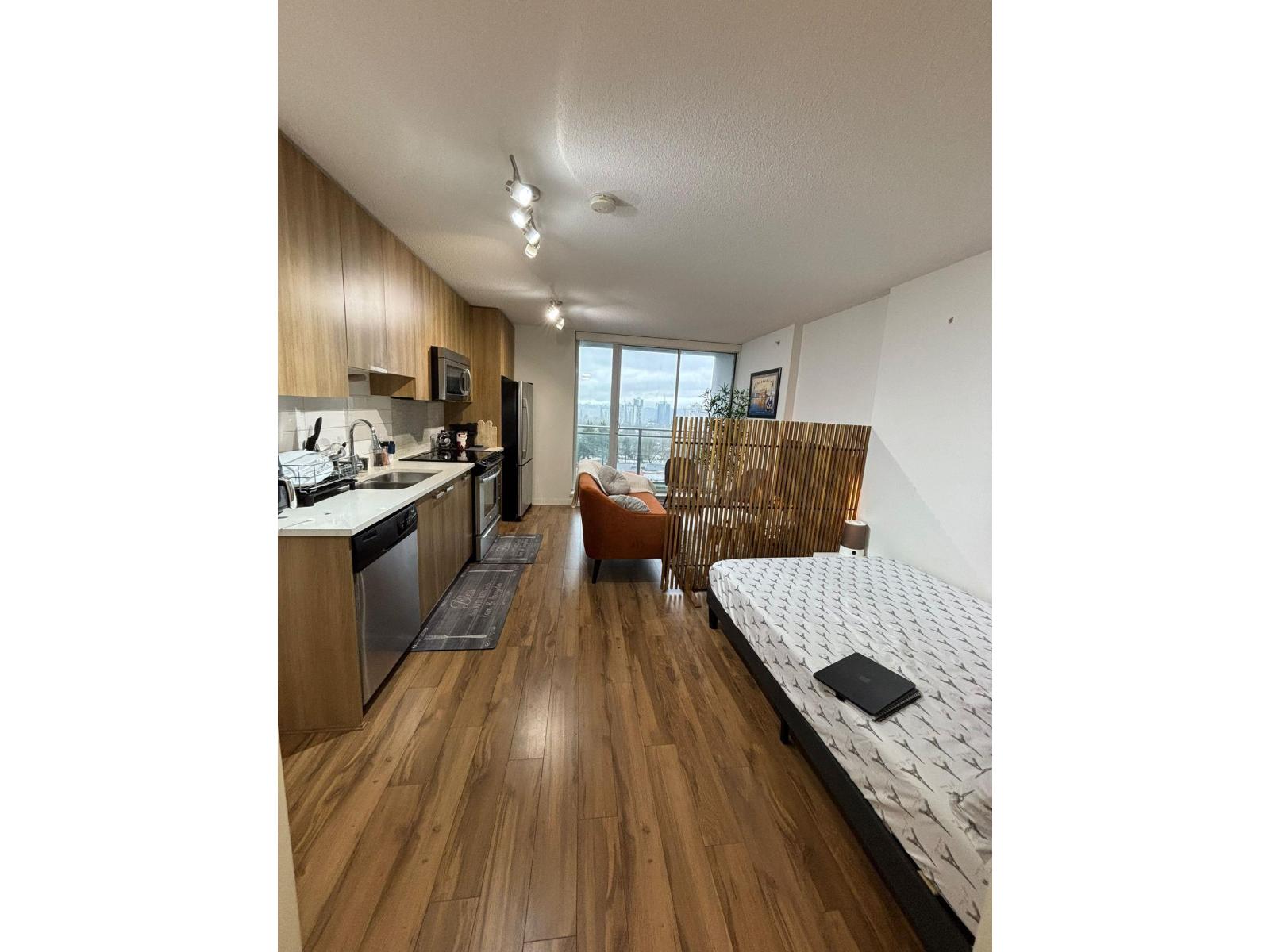 1103 13325 102A AVENUE
