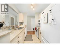 3000 Sandwich Street Unit# 206, Windsor, ON N9C4G3 Photo 20