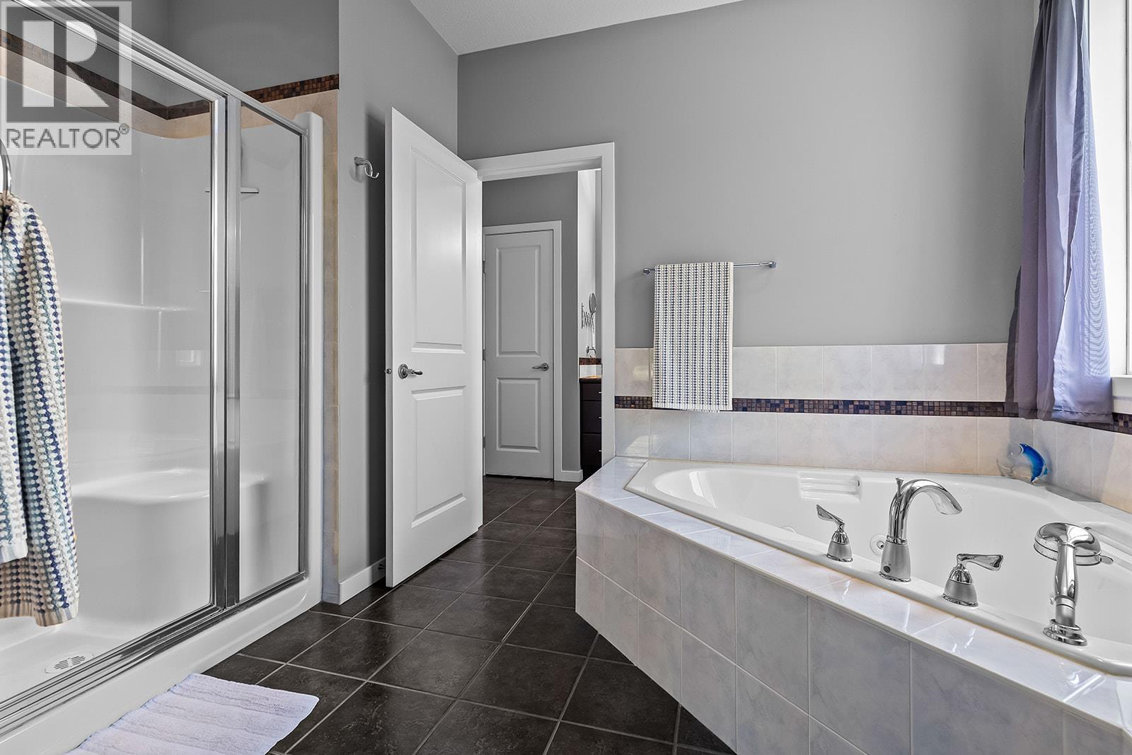 6498 Sherburn Road, Peachland