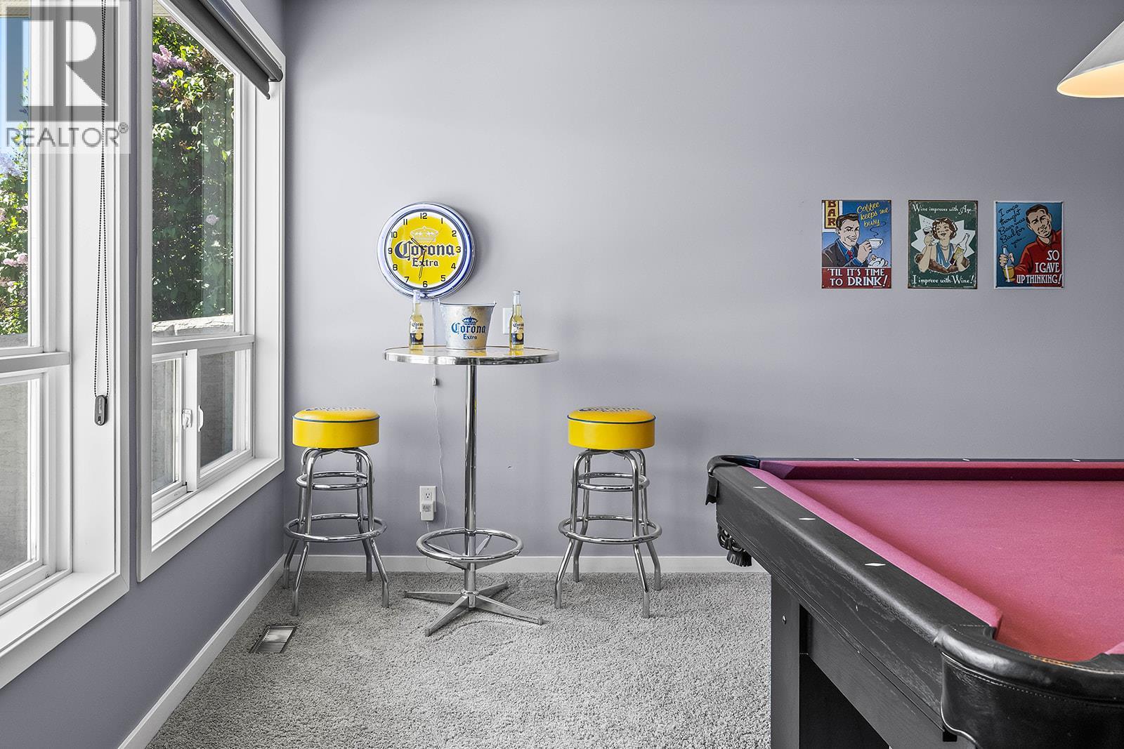 6498 Sherburn Road, Peachland